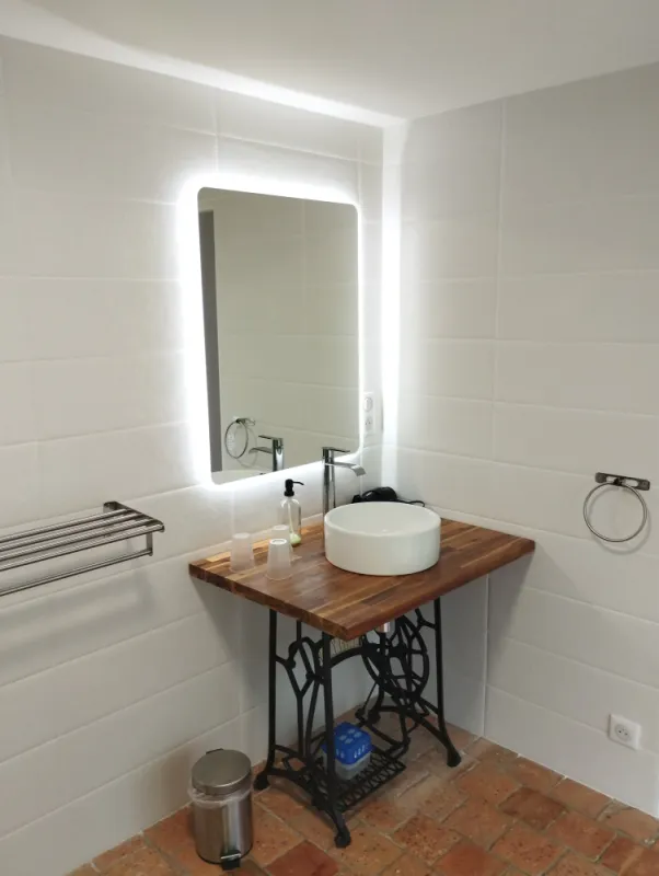 Chambre Contemporaine, Saumur, Chambres d'hôtes La Tour de Bellevue