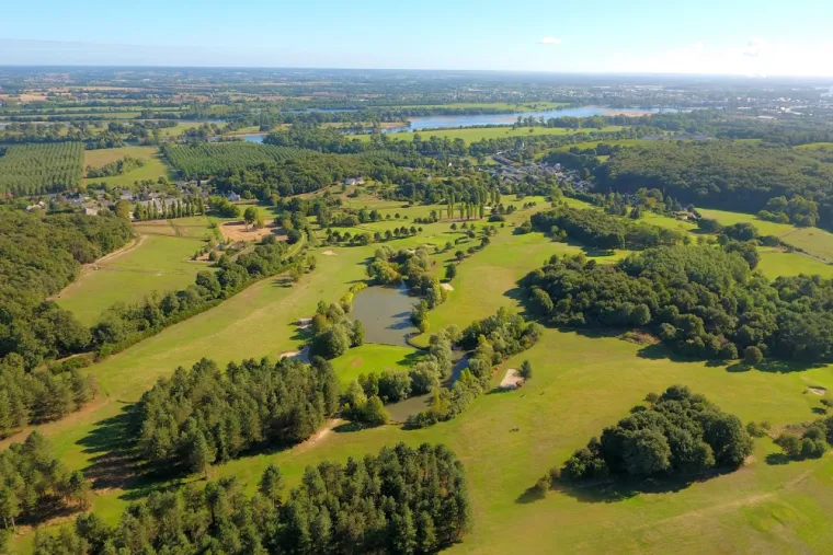 Golf de Saumur à proximité des chambres d'hôtes La Tour de Bellevue